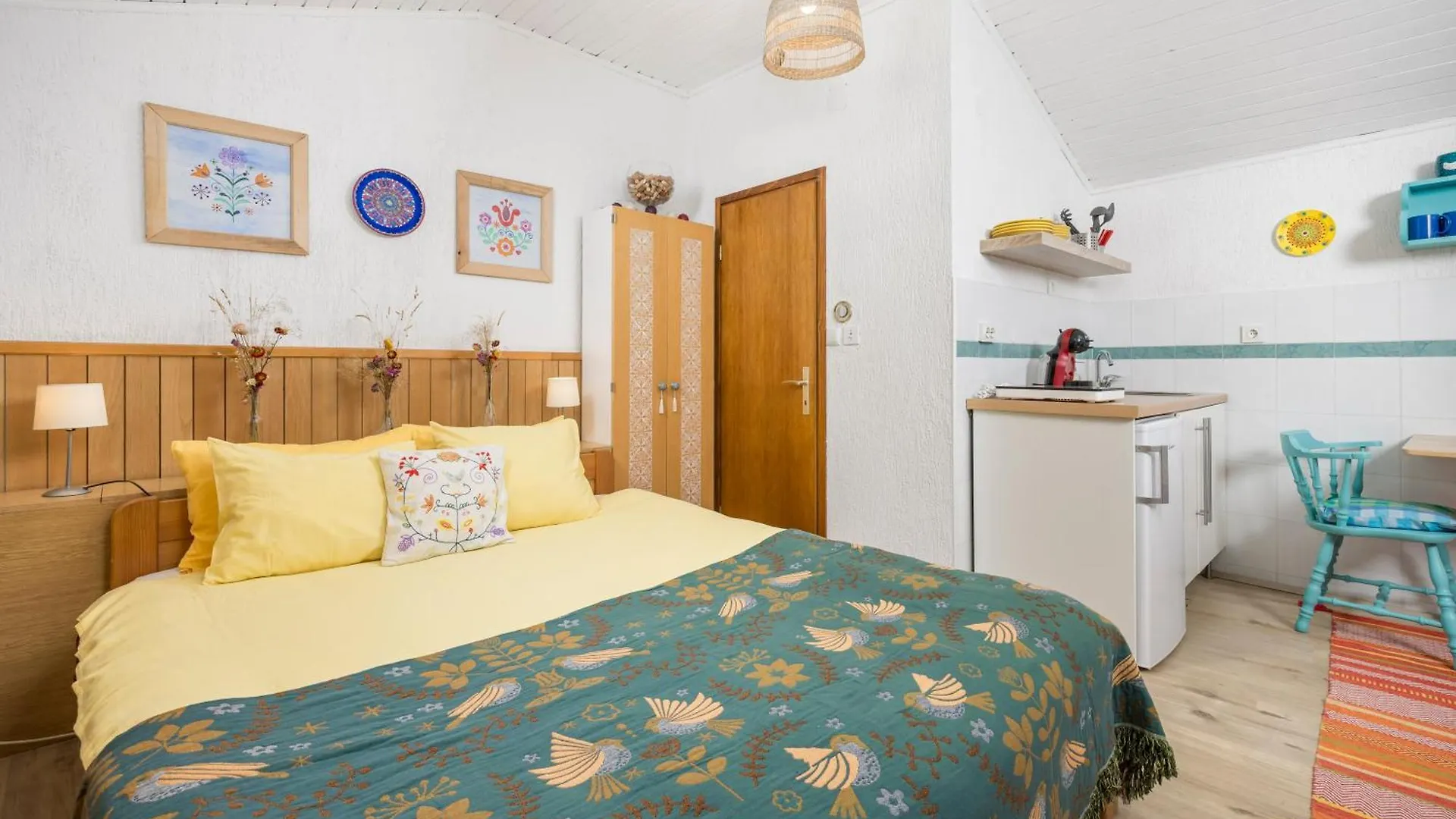 Stalica Little Barn Apartment Mala Ucka